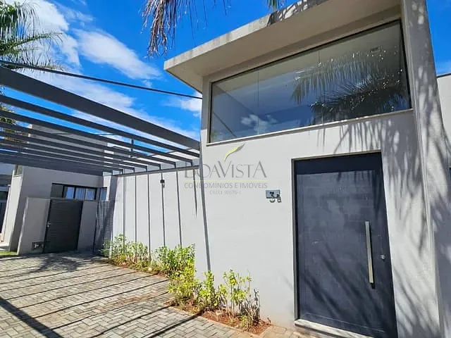 Casa com 523m² 3 quartos e 4 banheiros, à venda, no bairro Vila Santista em Atibaia