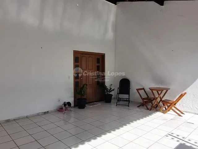 Casa 3 quartos e 2 banheiros, à venda, no bairro Vila Operária em Teresina