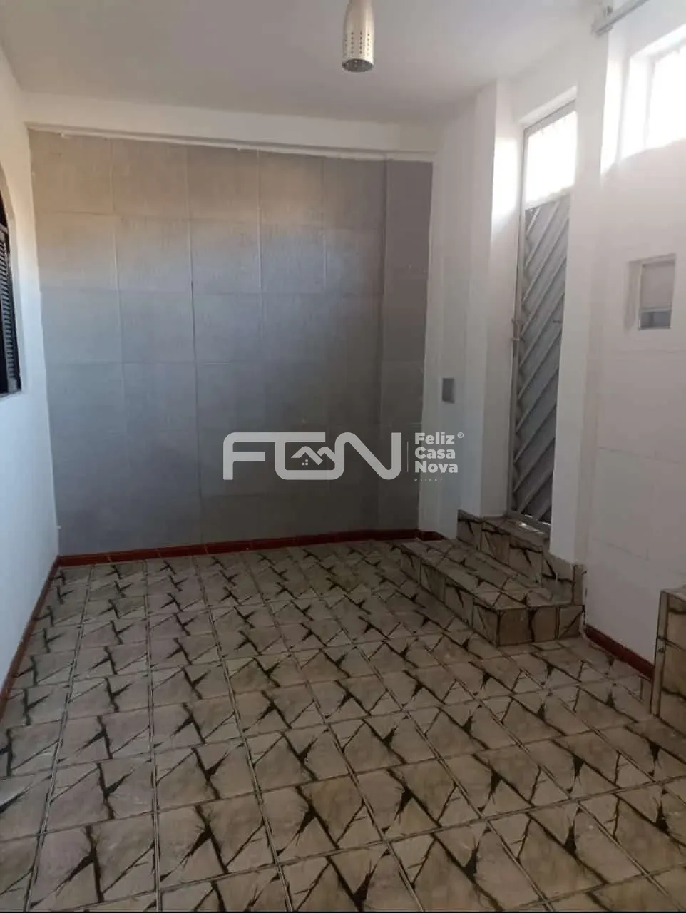 Casa, 5 quartos, 33 m² - Foto 2