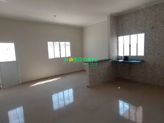 Casa com 183m² 2 quartos e 1 banheiro, à venda, no bairro Residencial Amor em Caçapava