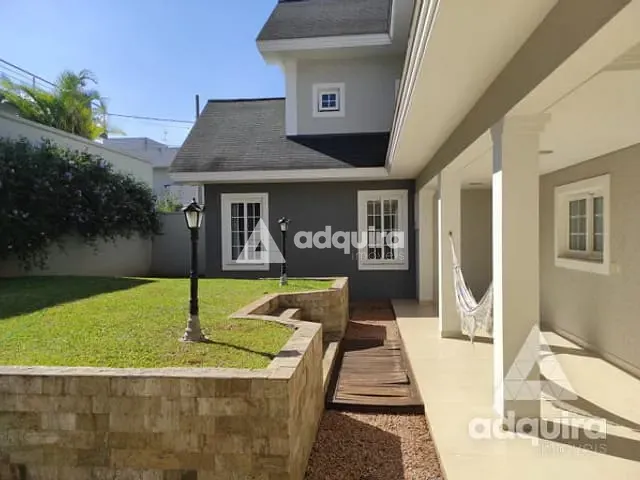Casa com 720m², à venda, no bairro Estrela em Ponta Grossa