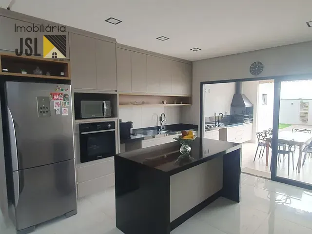 Casa com 360m² 3 quartos e 2 banheiros, à venda, no bairro Residencial Santa Monica em Caçapava