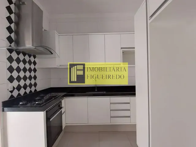Casa com 200m² 3 quartos e 3 banheiros, à venda, no bairro Chácara Jockey Club (Zona Rural) em São José do Rio Preto