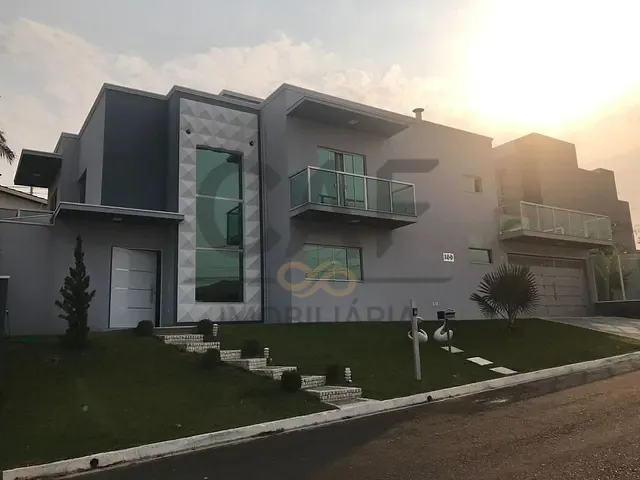 Casa com 432m² 4 quartos e 4 banheiros, à venda, no bairro Estância das Flores em Jaguariúna