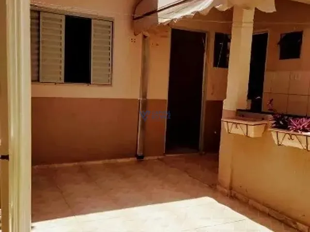 Casa 2 quartos e 1 banheiro, à venda, no bairro Cidade Morumbi em São José dos Campos