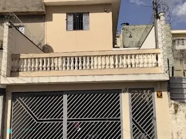 Casa com 176m² 4 quartos e 1 banheiro, à venda ou para alugar, no bairro Vila Serralheiro em São Paulo