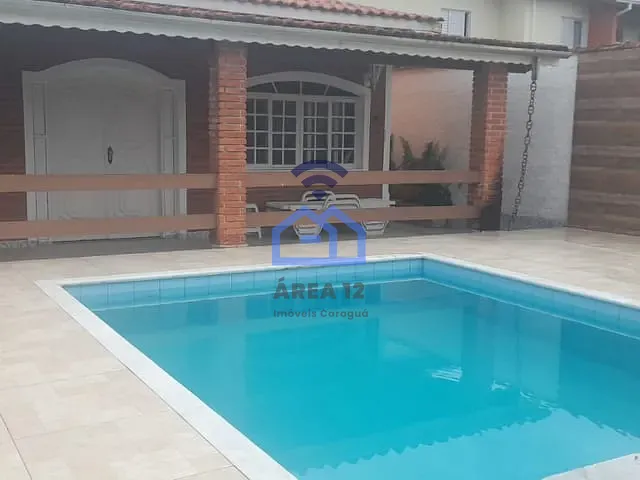 Casa com 360m² 3 quartos e 2 banheiros, à venda, no bairro Pontal Santa Marina em Caraguatatuba