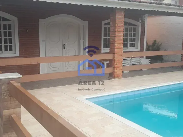 Casa com 360m² 3 quartos e 2 banheiros, à venda, no bairro Pontal Santa Marina em Caraguatatuba
