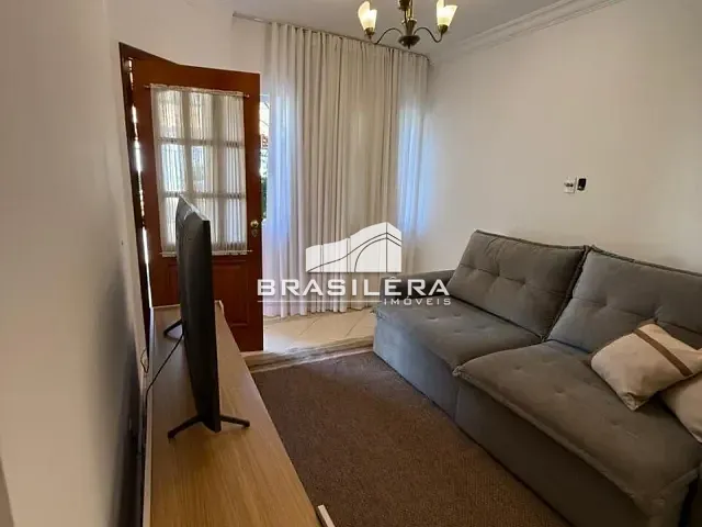 Casa com 181m² 3 quartos e 2 banheiros, à venda, no bairro Anhangüera em Goiânia
