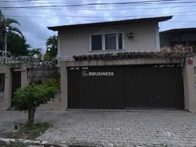 Casa com 456m² 4 quartos e 5 banheiros, à venda, no bairro Centro em Campos dos Goytacazes