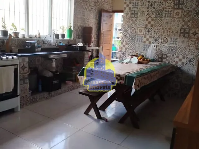 Casa com 125m² 3 quartos e 4 banheiros, à venda, no bairro Umuarama em Osasco