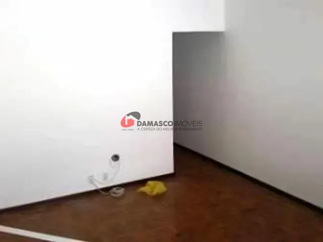 Casa com 120m² 2 quartos e 1 banheiro, à venda, no bairro Santa Paula em São Caetano do Sul