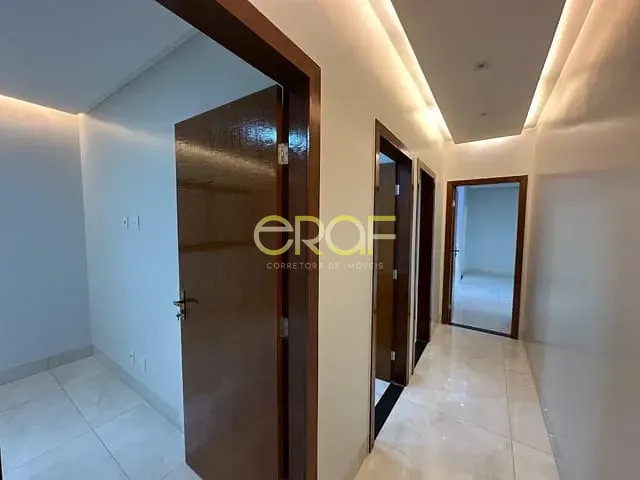Casa 3 quartos e 2 banheiros, à venda, no bairro Jardim Califórnia em Formosa