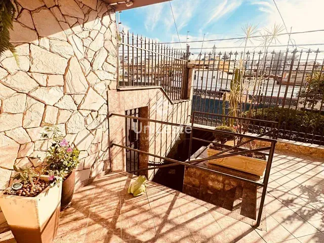 Casa 5 quartos e 5 banheiros, à venda, no bairro Nova Floresta em Belo Horizonte