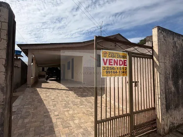 Casa com 298m² 4 quartos e 2 banheiros, à venda, no bairro Jardim Gustavo Giordani em Rolândia
