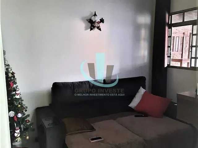 Casa com 188m² 2 quartos e 1 banheiro, à venda, no bairro JARDIM ALTOS DE PINHEIROS I E II em ARARAQUARA