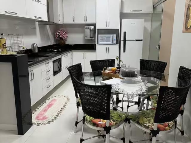 Casa com 160m² 3 quartos e 1 banheiro, à venda, no bairro Jardim Paraíso lll em Sinop
