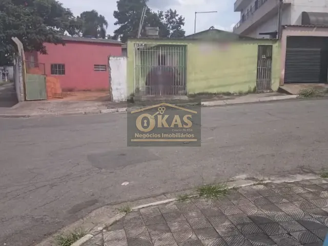 Casa com 540m² 2 quartos e 1 banheiro, à venda, no bairro Parque Santa Rosa em Suzano