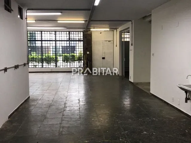Casa com 600m² 6 quartos e 4 banheiros, à venda, no bairro Alto de Pinheiros em São Paulo