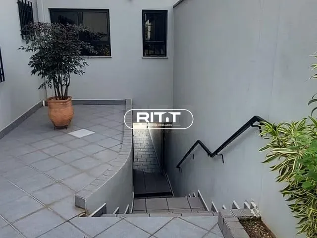 Casa com 350m² 3 quartos e 4 banheiros, à venda, no bairro Jardim Nova Europa em Campinas