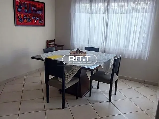 Casa com 350m² 3 quartos e 4 banheiros, à venda, no bairro Jardim Nova Europa em Campinas