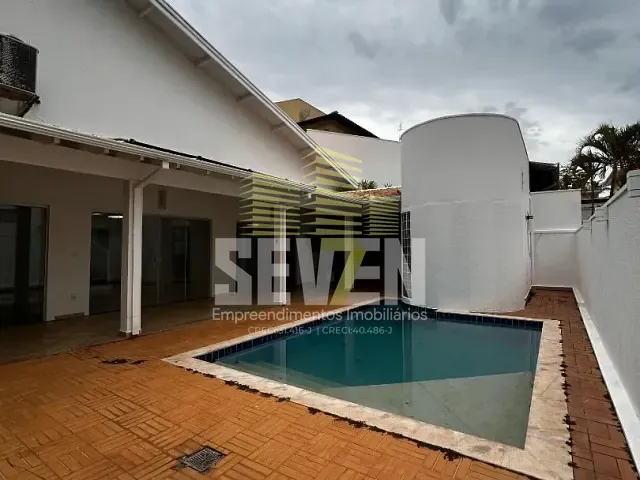 Casa com 464m² 3 quartos e 4 banheiros, à venda, no bairro Vila Aviaçao em Bauru