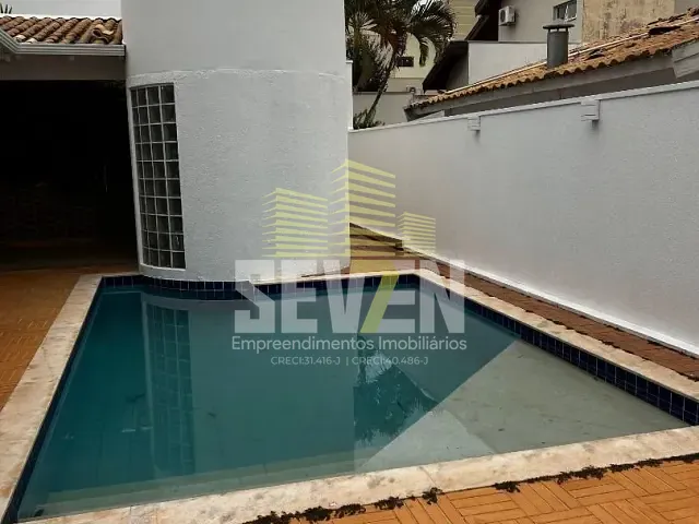 Casa com 464m² 3 quartos e 4 banheiros, à venda, no bairro Vila Aviaçao em Bauru