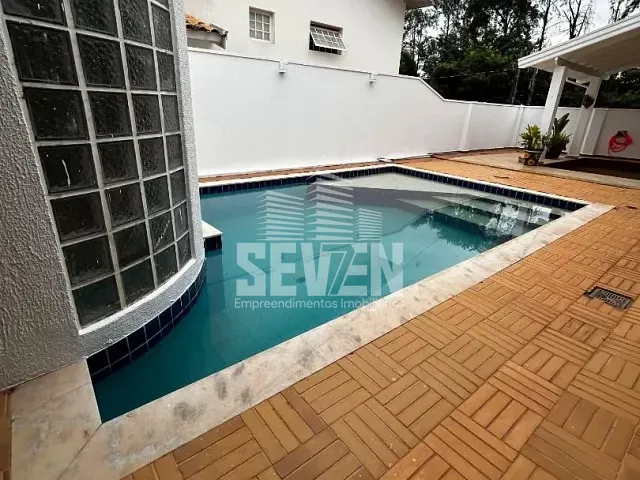 Casa com 464m² 3 quartos e 4 banheiros, à venda, no bairro Vila Aviaçao em Bauru
