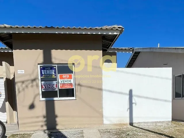 Casa com 100m² 3 quartos e 1 banheiro, à venda, no bairro Três Vendas em Pelotas