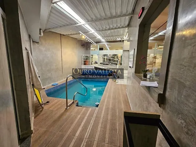 Casa 4 quartos e 3 banheiros, à venda, no bairro Jardim Paulista em São Paulo