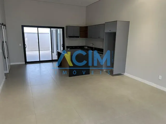 Casa com 253m² 3 quartos e 3 banheiros, à venda, no bairro Loteamento São Pedro em Jaguariúna