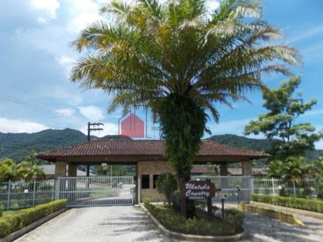 Casa com 450m², à venda, no bairro Horto em Ubatuba