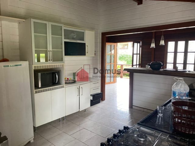 Casa com 450m², à venda, no bairro Horto em Ubatuba