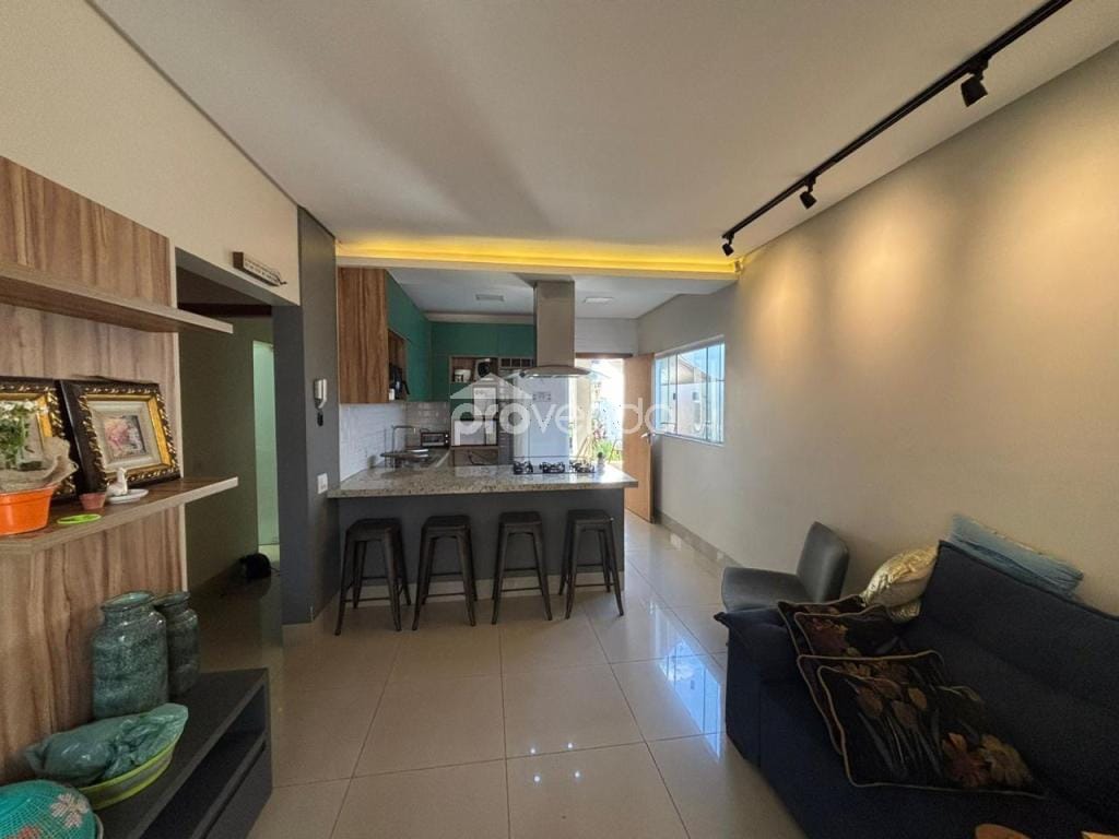 Casa, 2 quartos, 150 m² - Foto 2