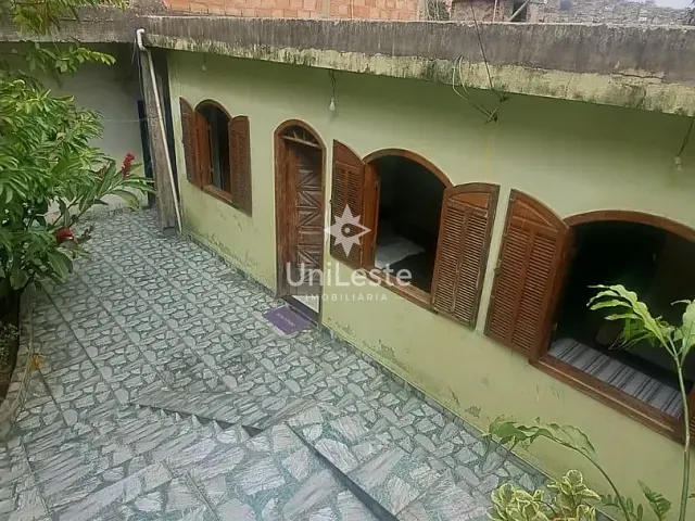 Casa 4 quartos e 2 banheiros, à venda, no bairro Fazendinha em Belo Horizonte