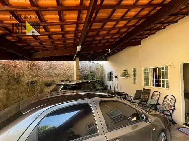 Casa com 278m² 3 quartos e 4 banheiros, à venda, no bairro Borda da Mata em Caçapava