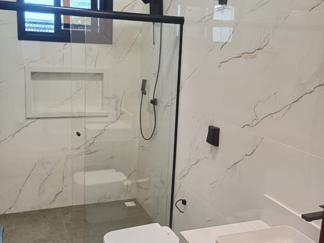 Casa com 225m² 3 quartos e 1 banheiro, à venda, no bairro Jardim Primaveras em Sinop