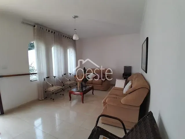 Casa com 250m² 3 quartos e 2 banheiros, à venda, no bairro Jardim São Francisco em Santa Bárbara D'Oeste