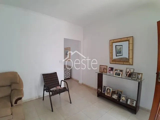 Casa com 250m² 3 quartos e 2 banheiros, à venda, no bairro Jardim São Francisco em Santa Bárbara D'Oeste