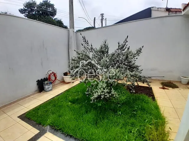Casa com 250m² 3 quartos e 2 banheiros, à venda, no bairro Jardim São Francisco em Santa Bárbara D'Oeste