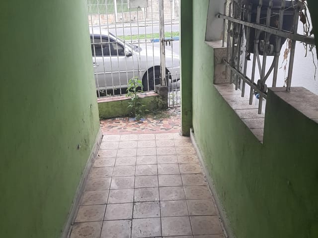 Casa com 163m² 2 quartos e 1 banheiro, à venda, no bairro Centro em Aparecida