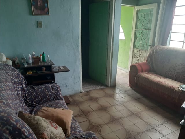Casa com 163m² 2 quartos e 1 banheiro, à venda, no bairro Centro em Aparecida