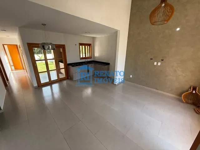 Casa 3 quartos e 1 banheiro, para alugar, no bairro Pindobas em Maricá
