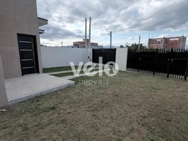Casa com 225m² 2 quartos e 2 banheiros, à venda, no bairro Areão em Taubaté