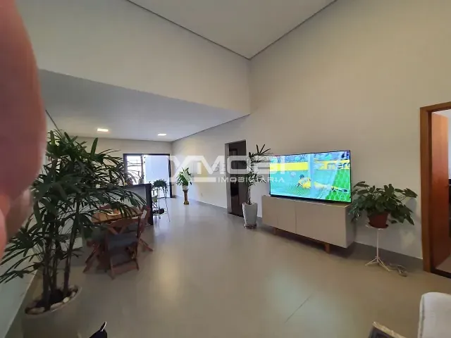 Casa com 250m² 3 quartos e 4 banheiros, à venda, no bairro Residencial Vila Victoria em Itupeva