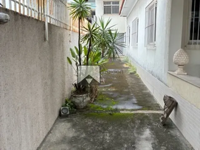 Casa 4 quartos e 1 banheiro, à venda, no bairro Vital Brazil em Niterói