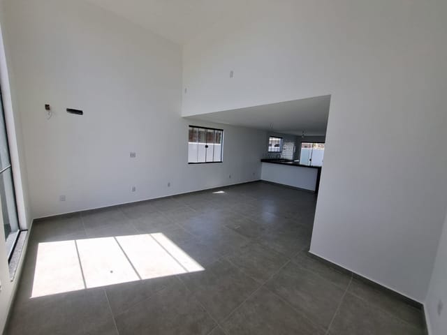 Casa com 360m² 3 quartos e 2 banheiros, à venda, no bairro Inoã (Inoã) em Maricá