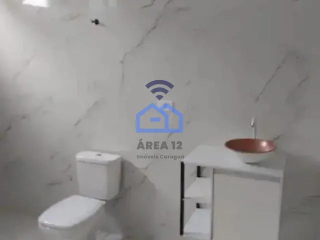 Casa com 250m² 2 quartos e 1 banheiro, à venda, no bairro Balneário dos Golfinhos em Caraguatatuba