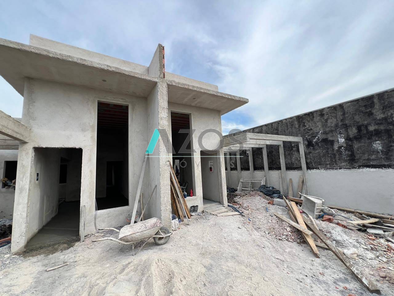 Casa à venda com 3 quartos, 82m² - Foto 4