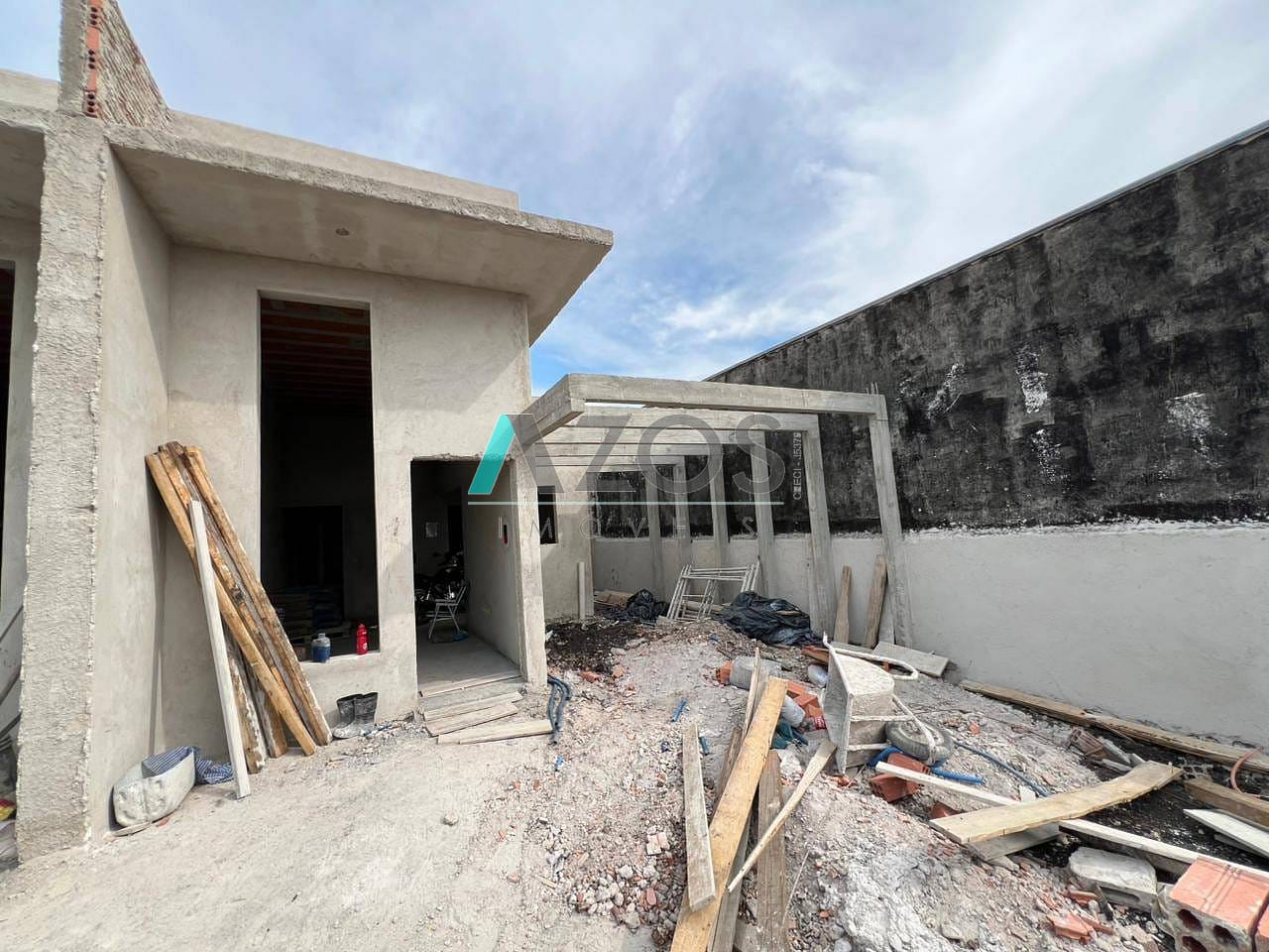 Casa à venda com 3 quartos, 82m² - Foto 3